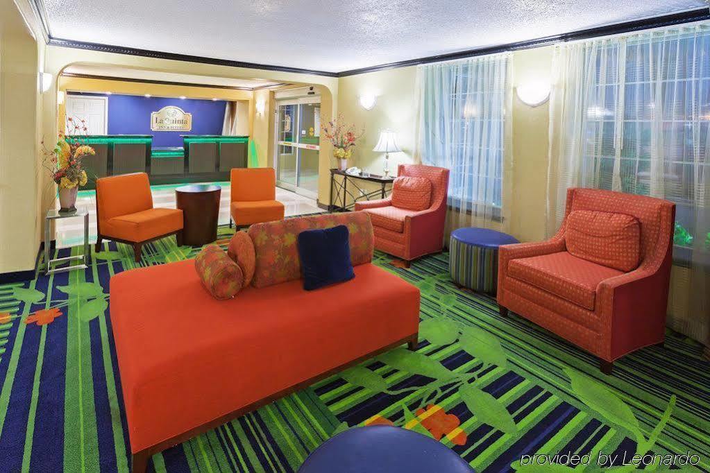 La Quinta Inn & Suites Талса Екстер'єр фото